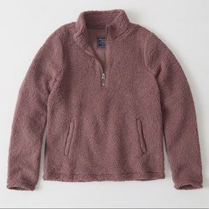 Mauve Abercrombie fleece - blogger favorite